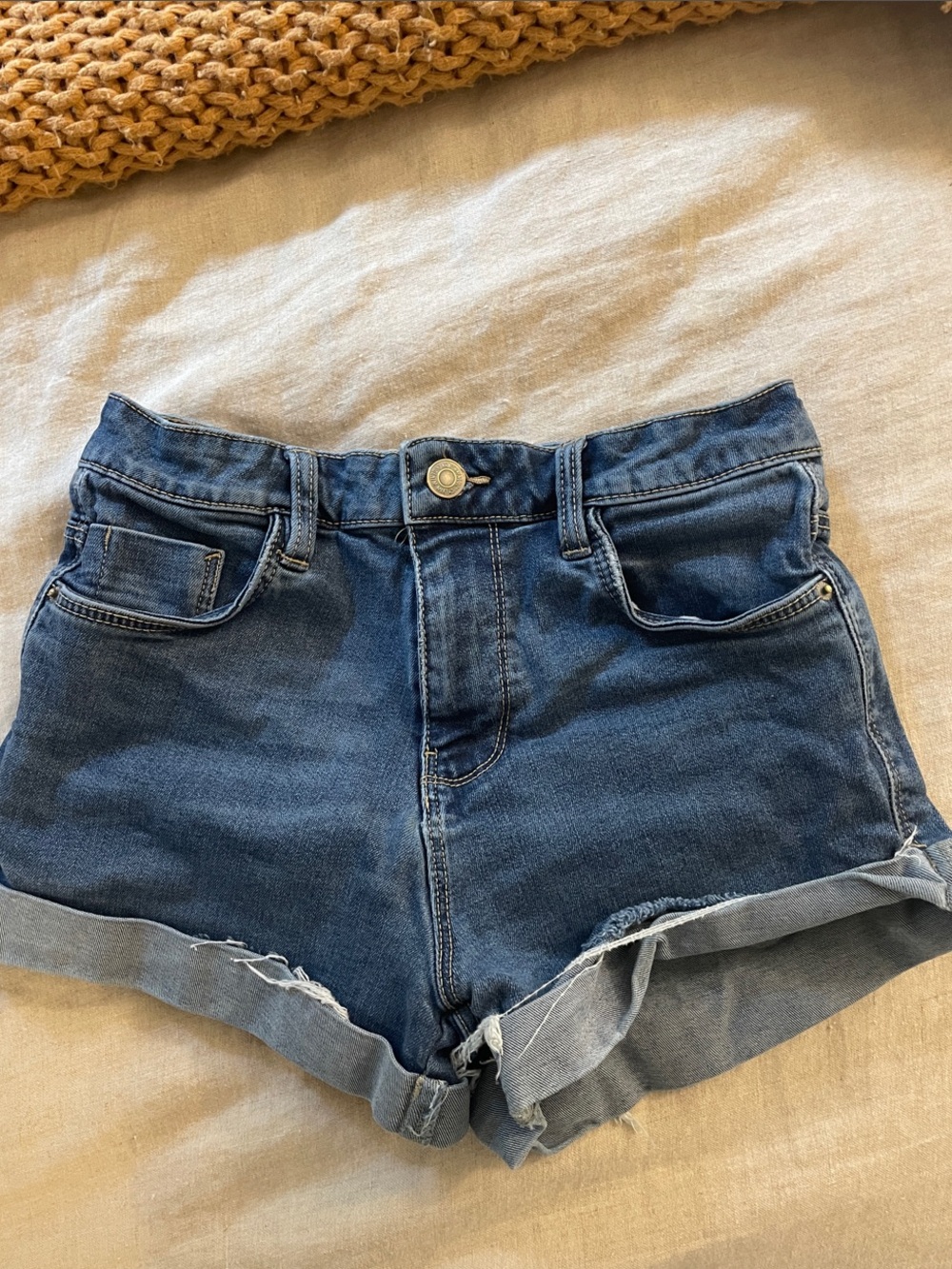 Zara Dark Blue Rolled-Hem Denim Shorts